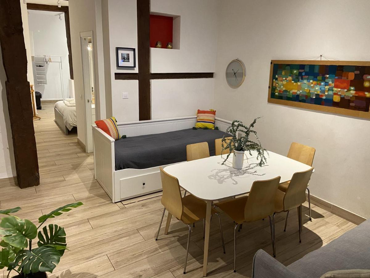 Opera-suites Luxury La Boheme, In The Very Center Of Madrid. Apartamento